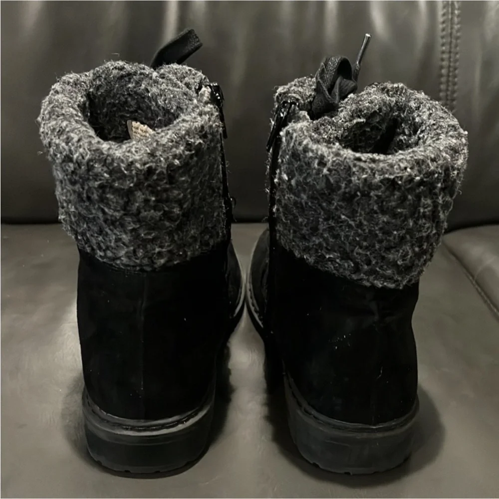 Authentic Stuart Weitzman kids designer black lace up boots sz big girls 4